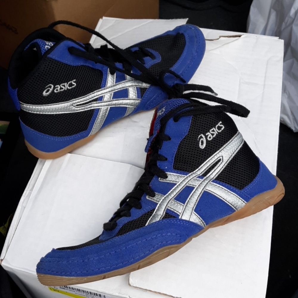 ASICS